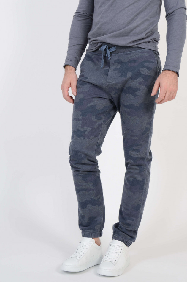 Juvia Jogginghose in Camouflage gemustert