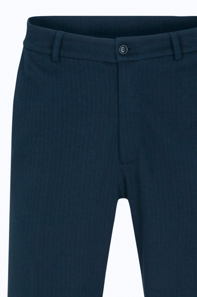 Juvia Jacquard-Chino in Navy