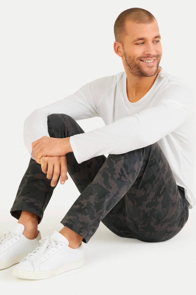 Juvia Sweatpants im Camouflage-Design