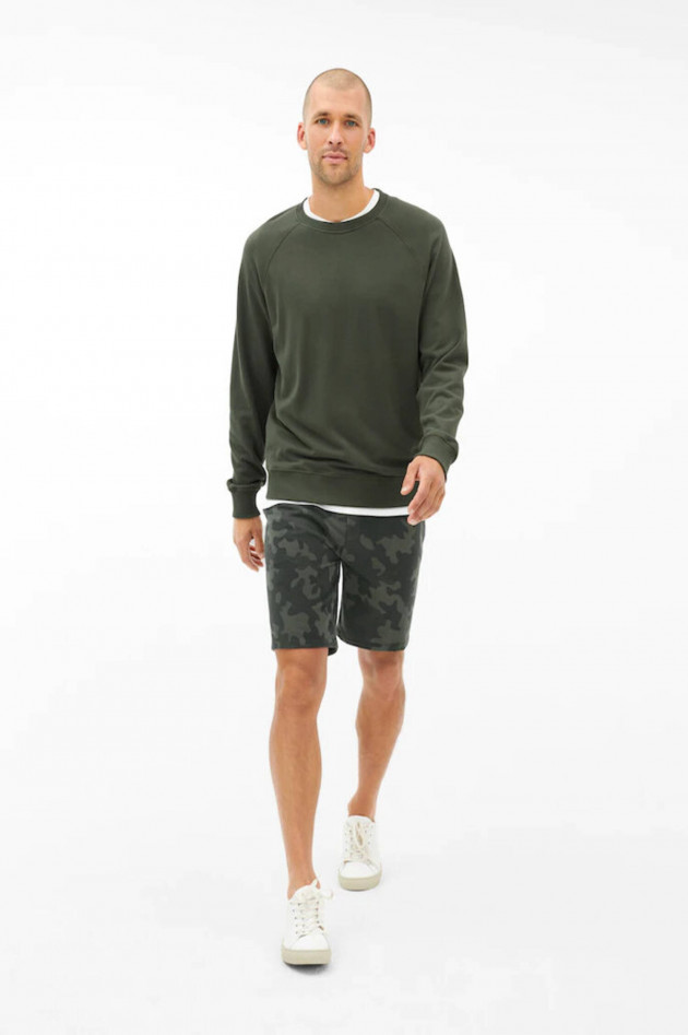 Juvia Bermudashorts LIAN mit Camouflage-Muster in Oliv