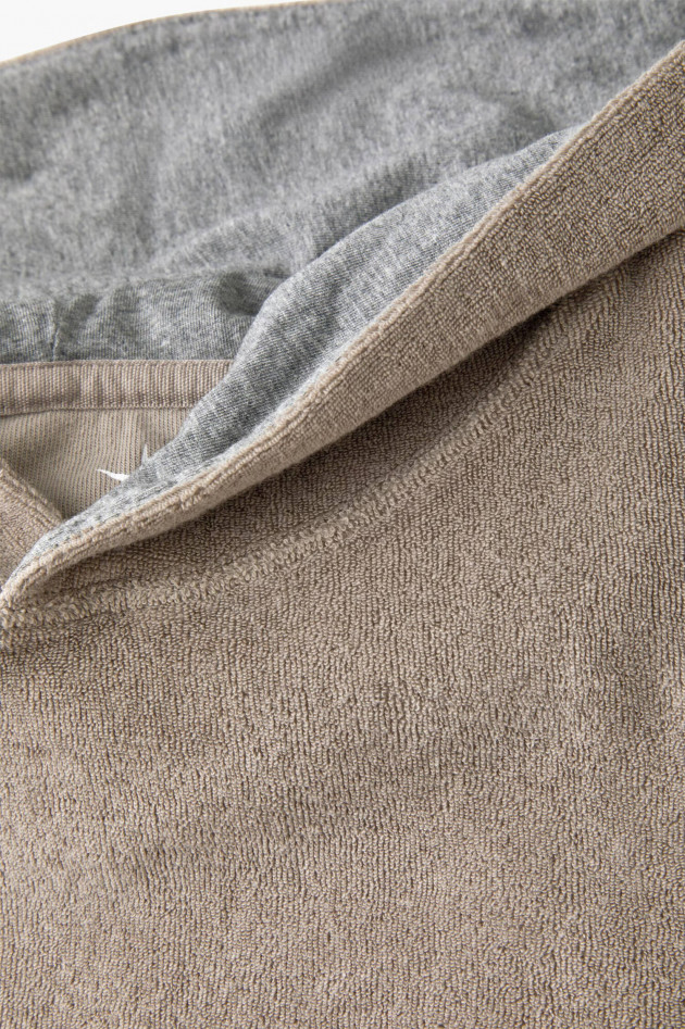 Juvia Frottee Hoodie in Taupe