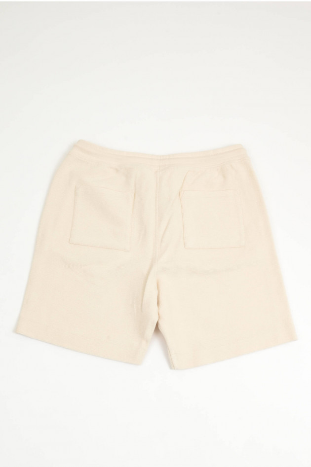 Juvia Curly-Bermudashorts in Creme