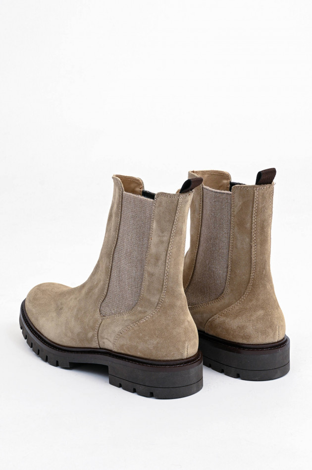 Juvia Chelsea Boot aus Veloursleder in Taupe