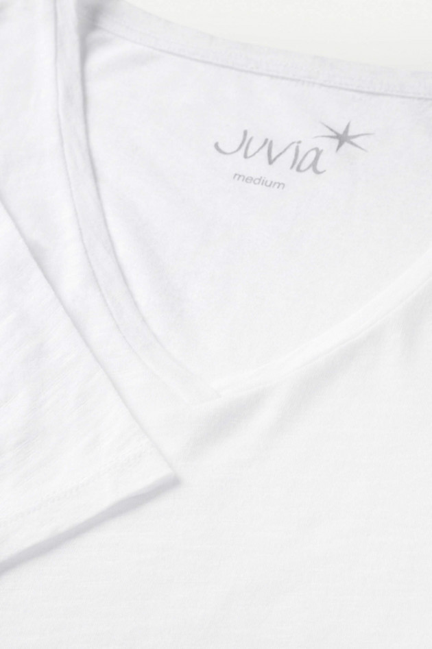 Juvia T-Shirt mit V-Ausschnitt in Weiß