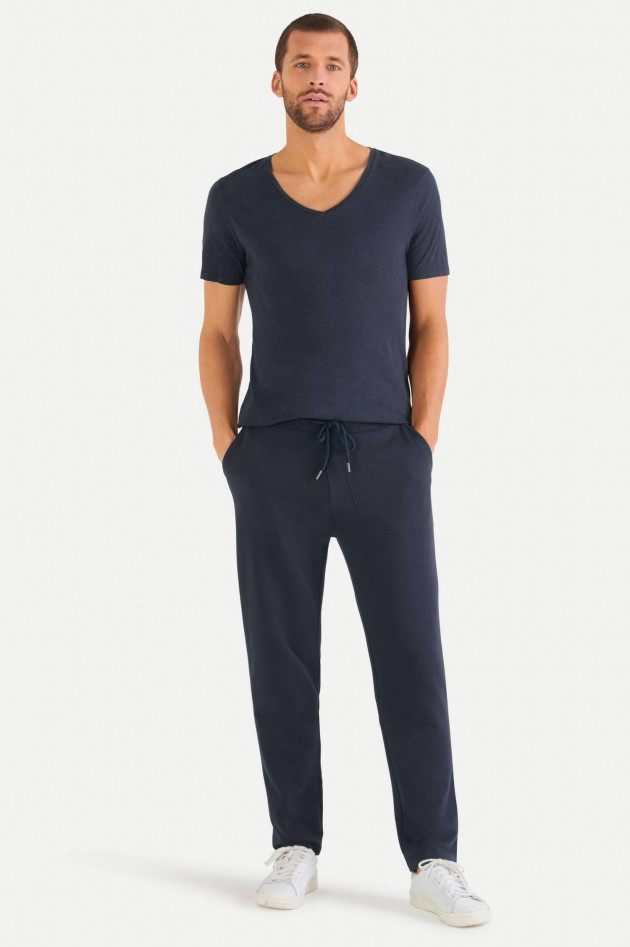 Juvia T-Shirt mit V-Ausschnitt in Navy