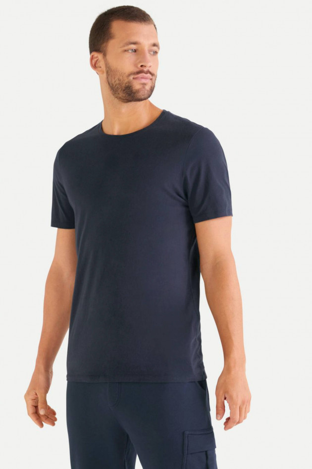 Juvia Basic T-Shirt in Navy