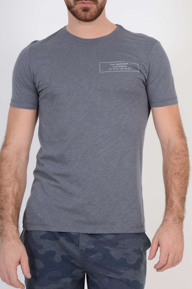 Juvia T-Shirt mit Schriftzug in Grau