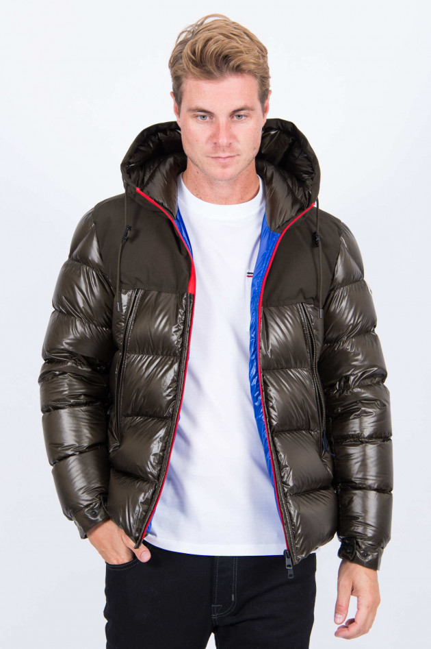 Moncler Daunenjacke EYMERIC in Oliv/Rot