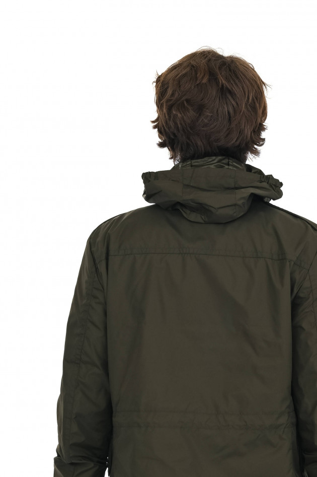 Moncler Parka LEZ in Oliv