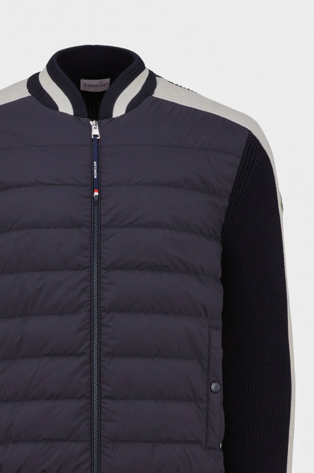 Moncler Bomberjacke mit Strickdetails in Dunkelblau/Weiß