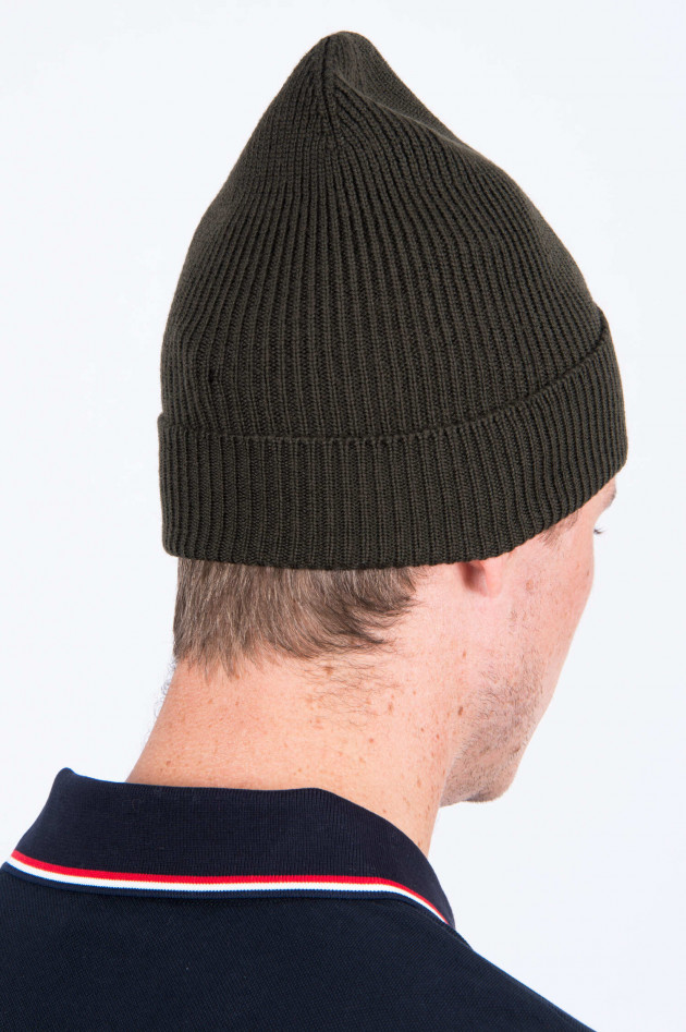 Moncler Beanie in Oliv