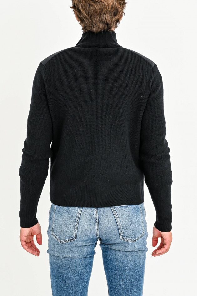 Moncler Jacke aus Daunen-Strick-Kombination in Schwarz