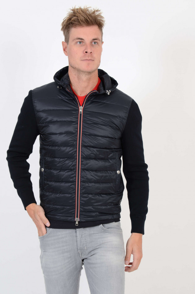 Moncler Jacke mit Vorderseite aus Daunenstepp in Navy