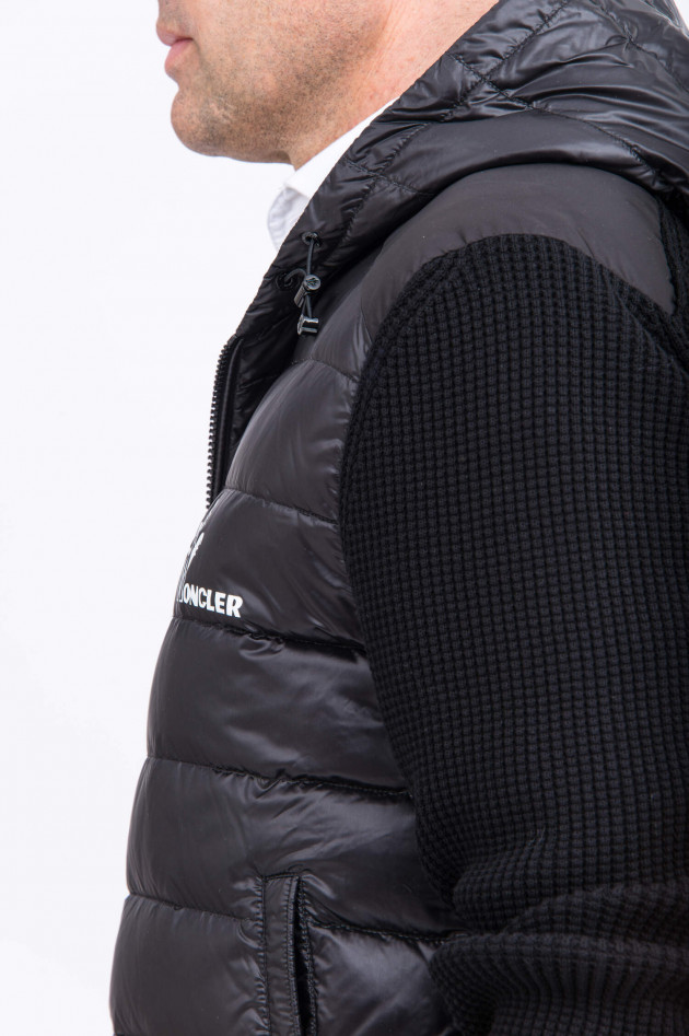 Moncler Daunenjacke mit Waffelstrick in Schwarz