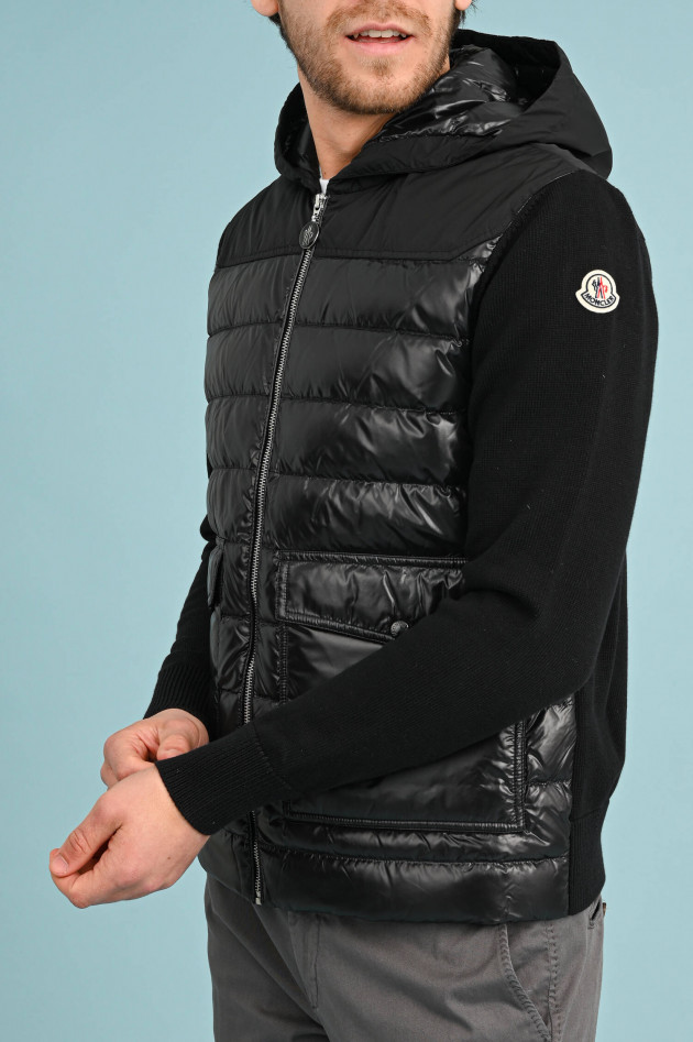 Moncler Strickwest mit Daunenfront in Schwarz