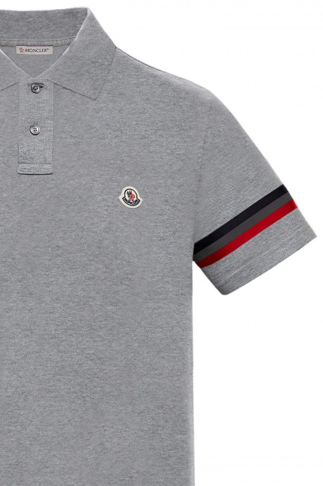Moncler Poloshirt mit Streifendetail in Grau