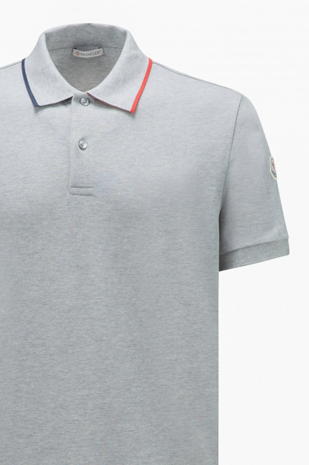 Moncler Poloshirt mit Kontrast-Streifen in Grau