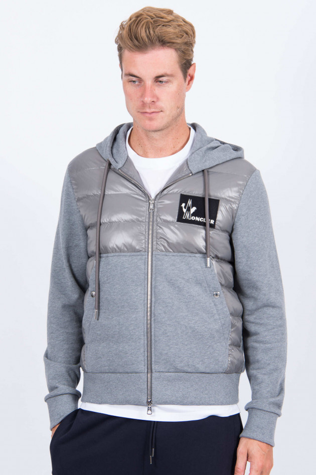 Moncler Sweatjacke mit Dauneneinsatz in Grau