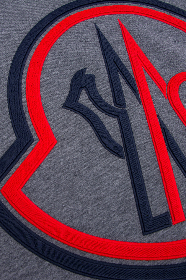 Moncler Sweater mit Kapuze in Mittelgrau