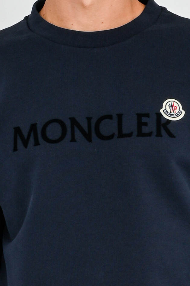 Moncler Sweater mit Schriftzug aus Samt in Navy