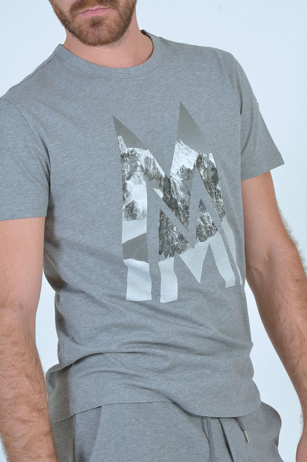 Moncler T-Shirt in Grau