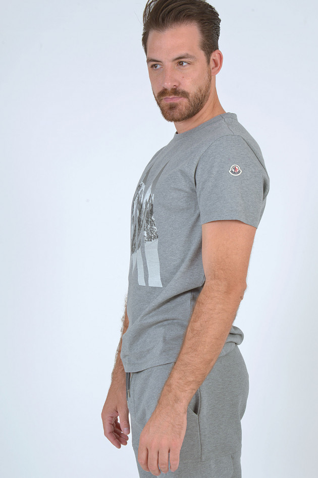 Moncler T-Shirt in Grau