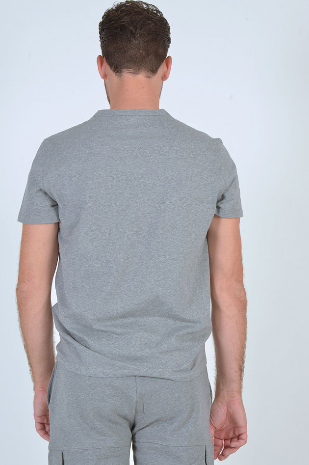 Moncler T-Shirt in Grau