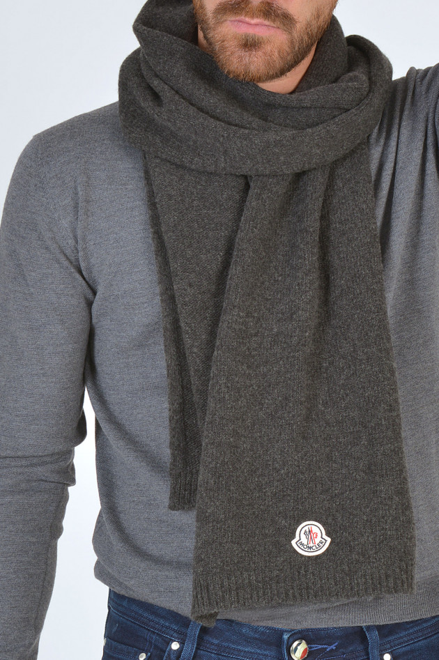 Moncler Schal aus Wolle in Antra
