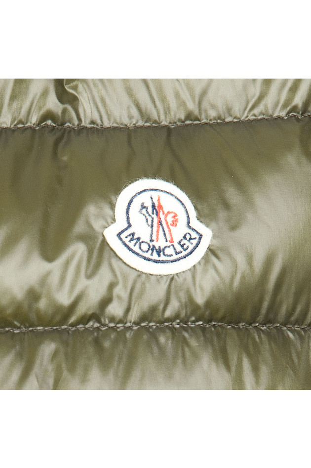 Moncler Leichtdaunengilet GUI in Oliv