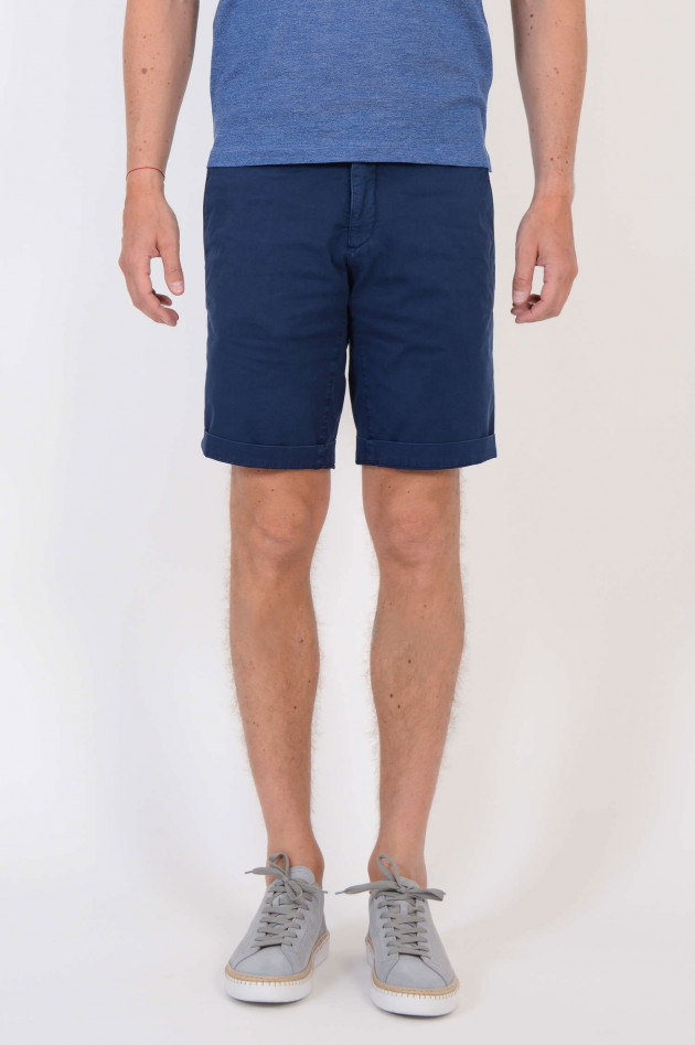 Moncler Short in Navy