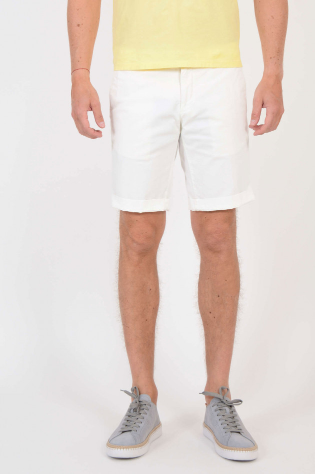 Moncler Short in Weiß