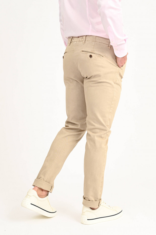 Myths Chino aus Baumwolle in Beige