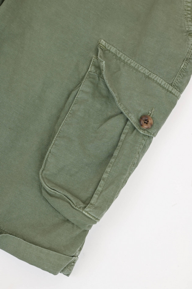 Myths Cargo-Shorts in Oliv
