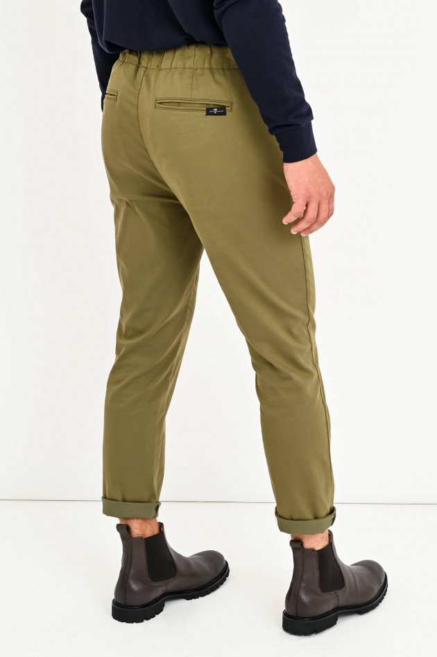 Seven for all Mankind Jogger Chino in Oliv