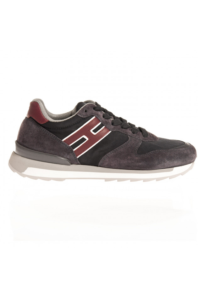 Hogan Sneaker in Navy