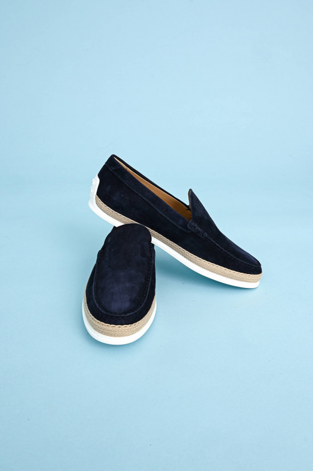 Tod's Loafer aus Veloursleder in Navy