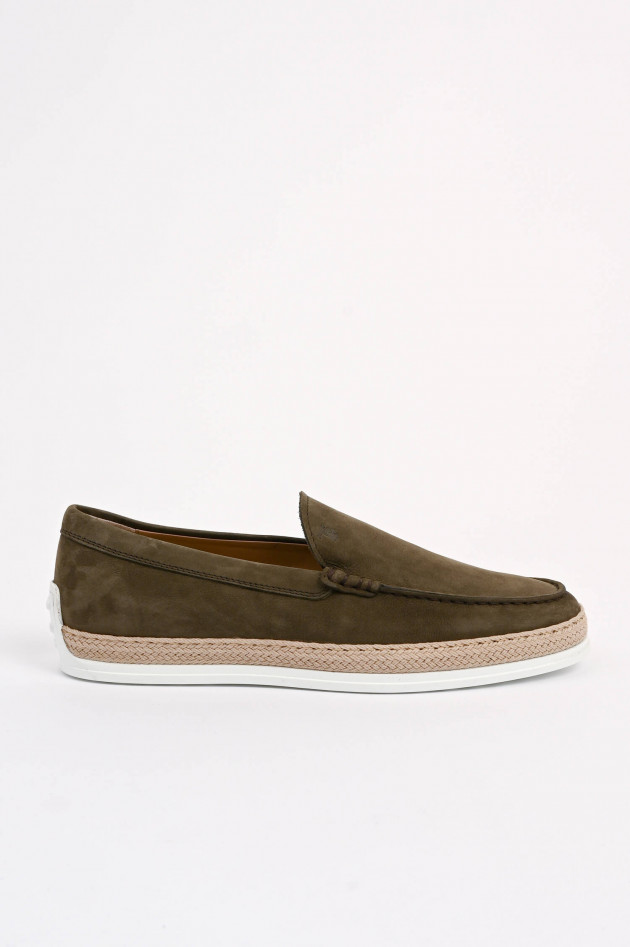 Tod's Slipper-Loafer aus Veloursleder in Oliv