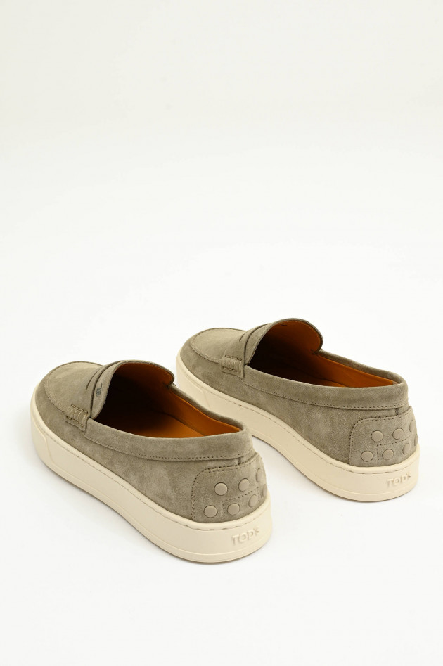 Tod's  Slipper-Loafer aus Veloursleder in Taupe