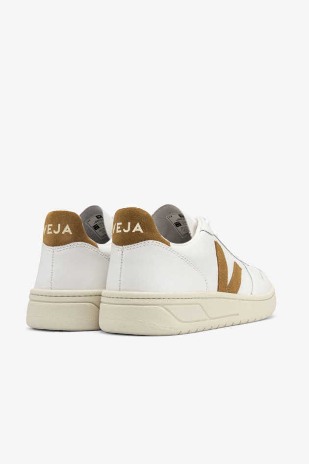 Veja Glattleder-Sneaker V-10 in Weiß/Camel