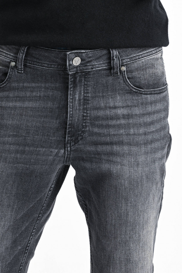 Verdandy Jeans aus Baumwollstretch in Mitelgrau