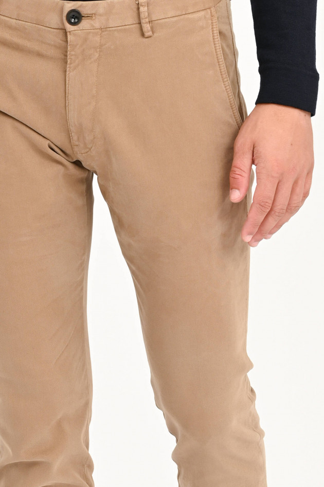 Windsor Hose mit Struktur in Camel