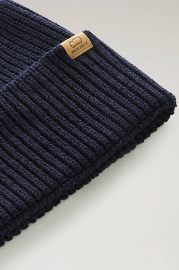 Woolrich Mütze aus Merinowolle in Navy