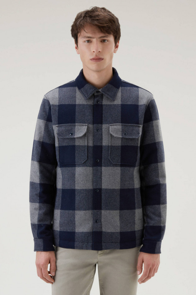 Woolrich Overshirt mit Karomuster in Navy