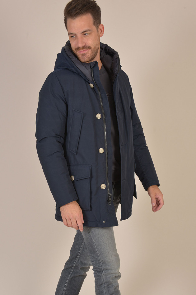 Woolrich Daunenparker in Navy