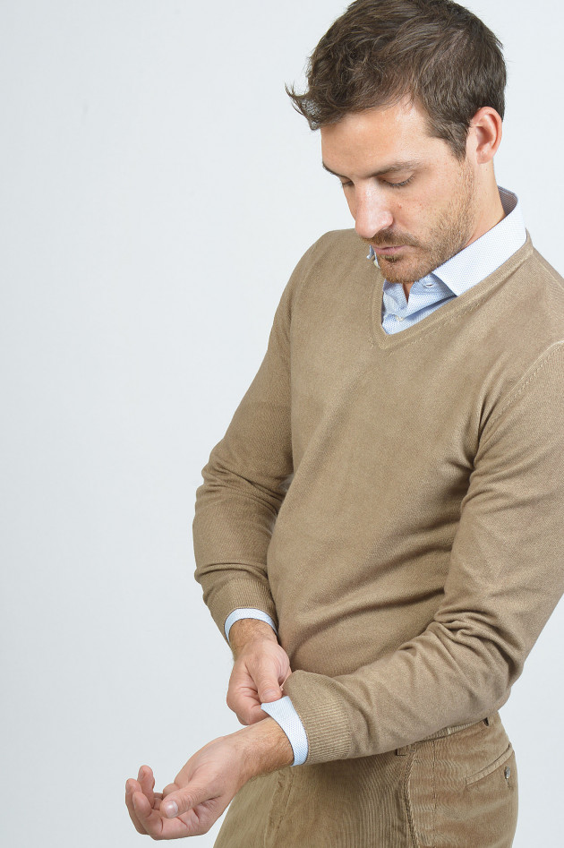Zanieri Pullover mit V-Ausschnitt in Beige