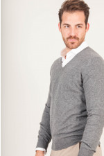 V - Pullover aus Cashmere in Grau