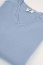 Cashmere V-Neck Pullover in Hellblau