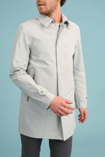 Windjacke mit ausgestelltem Schnitt in Hellgrau