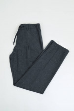 Sportliche Hose in gesprenkeltem Grau