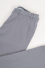 Hose PEAKER IN Hellgrau